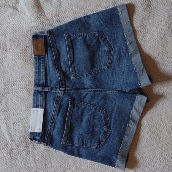 American Eagle Outfitters Size 6 Denim Mom Shorts - Picture 2 of 5